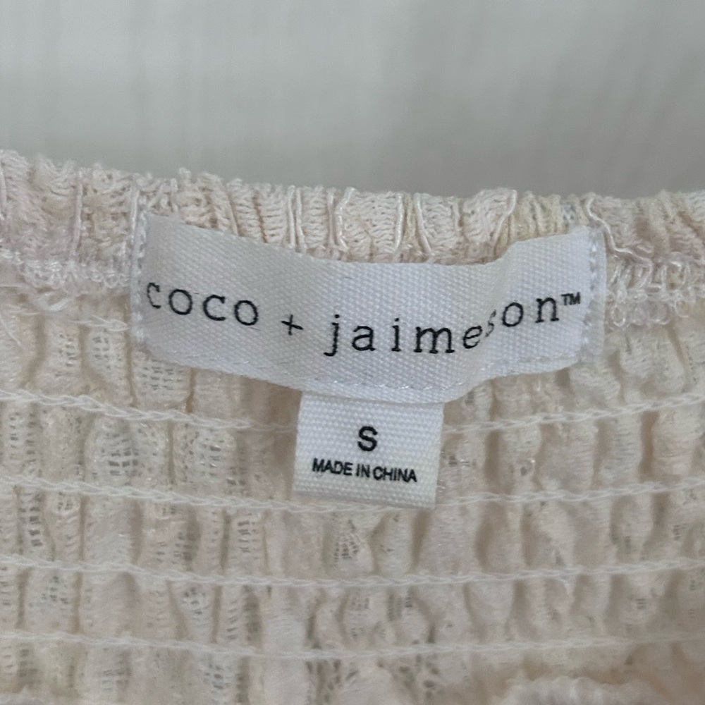 Coco & Jaimeson Cream Lace Dress - Picture 2 of 7